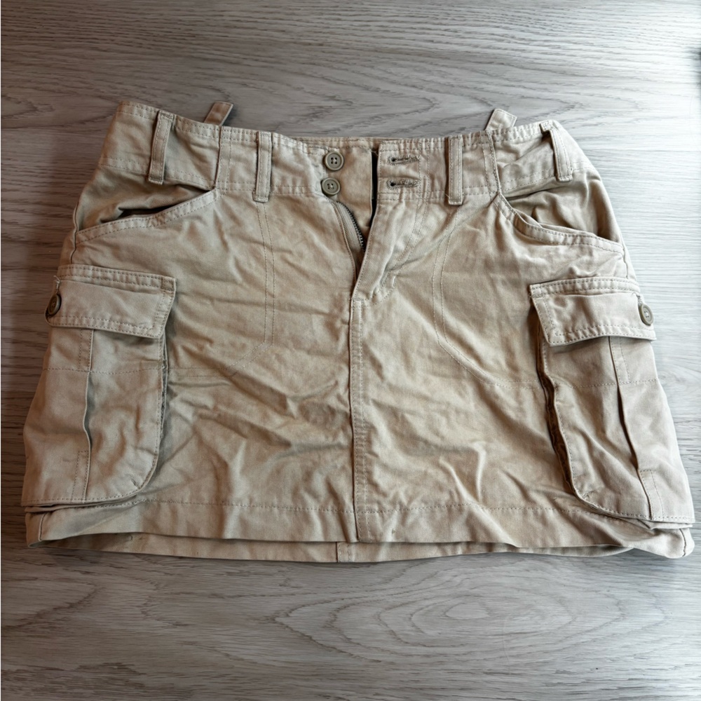 Brandy Melville Tan Cargo Skirt